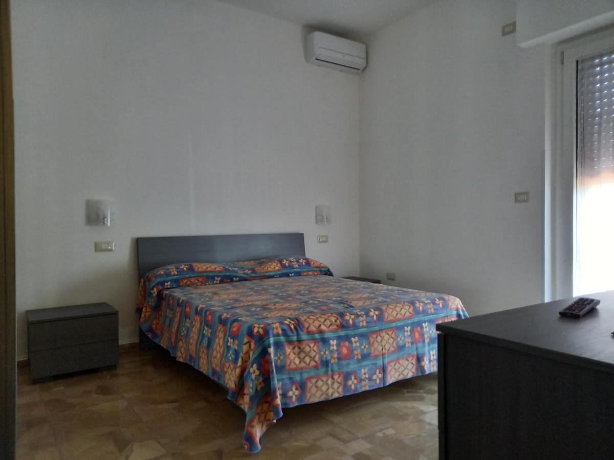 B&B La Vela Villa Rosa Di Martinsicuro Eksteriør bilde