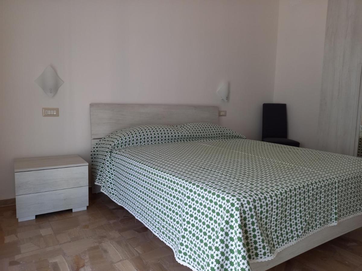 B&B La Vela Villa Rosa Di Martinsicuro Eksteriør bilde