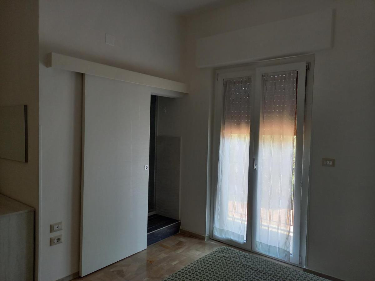 B&B La Vela Villa Rosa Di Martinsicuro Eksteriør bilde